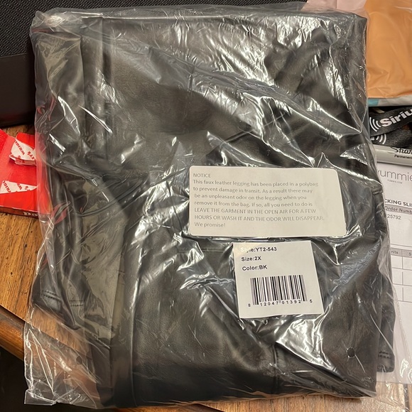 Yummie faux leather legging front & back seams 2X XXL new - Picture 6 of 6